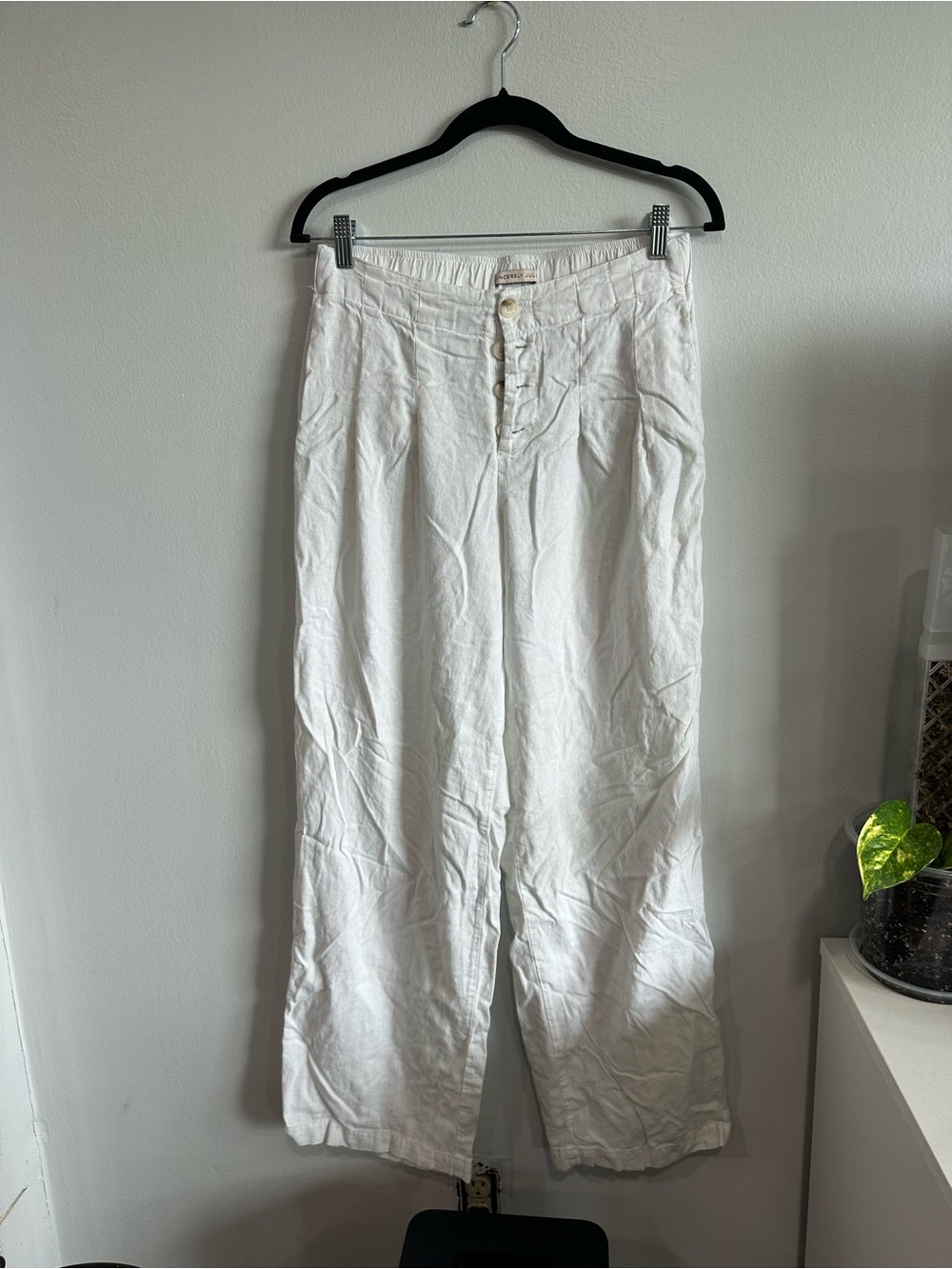 Sincerely Jules Ivory Button-Front Linen Pants